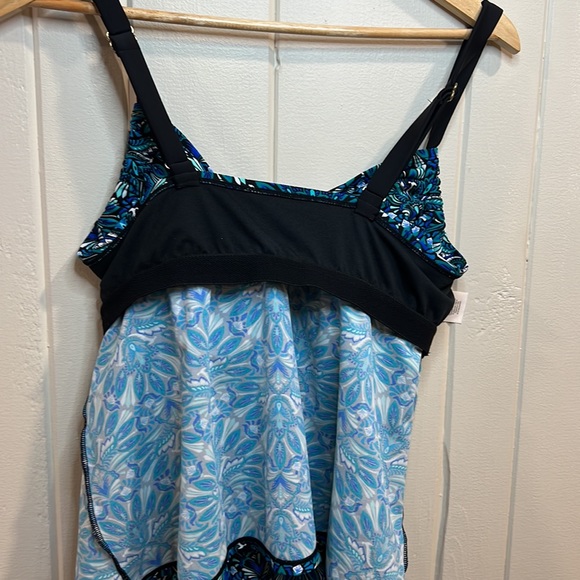 Ava Viv Blue Print Swim Tankini - Picture 10 of 12